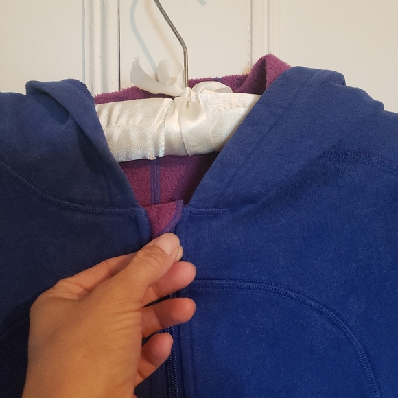 Lululemon scuba sweater - Picture 4 of 6